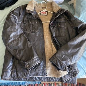 Levi’s mens leather jacket XL.